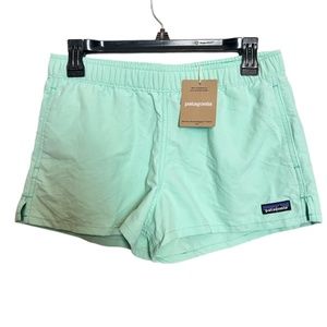 Patagonia Women’s Barely Baggies Shorts 2.5” size S